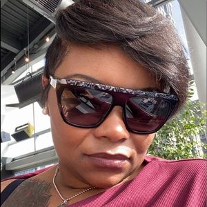 Meet your Posher, Angel